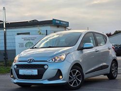 Silber Gebraucht 2018 Hyundai i10 Style Kleinwagen | 7.300 € (Fairer Preis)