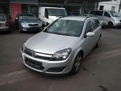 Silber Gebraucht 2006 Opel Astra Edition Kombi | 2.999 € (Etwas zu teuer)