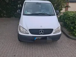 Weiß Gebraucht 2009 Mercedes Vito Van / Kleinbus | 4.500 €