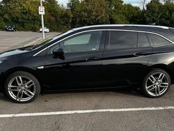 Schwarz Gebraucht 2018 Opel Astra Business Kombi | 10.750 € (Fairer Preis)