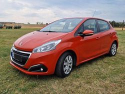 Orange Gebraucht 2018 Peugeot 208 Active Kleinwagen | 6.300 € (Fairer Preis)