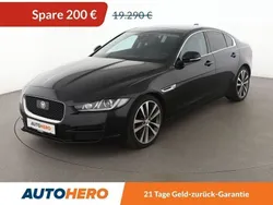 Schwarz Gebraucht 2017 Jaguar XE Portfolio Limousine | 19.090 € (Fairer Preis)