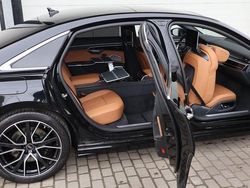 Schwarz Gebraucht 2023 Audi A8L Exclusive Limousine | 81.500 € (Etwas zu teuer)