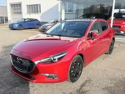 Rot Gebraucht 2018 Mazda 3 Signature Limousine | 14.990 € (Fairer Preis)