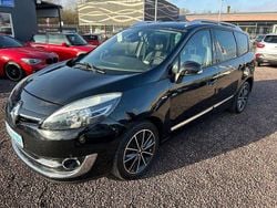 Schwarz Gebraucht 2013 Renault Scénic III Bose Edition Van / Kleinbus | 5.990 € (Fairer Preis)