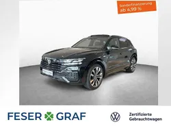 Grenadillschwarz metallic Gebraucht 2024 VW Touareg R-line SUV | 69.770 € (Fairer Preis)
