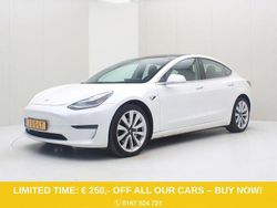 Weiß Gebraucht 2020 Tesla Model 3 Long Range AWD Limousine | 21.900 € (Fairer Preis)