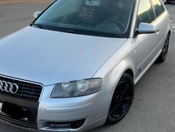 Silber Gebraucht 2003 Audi A3 Attraction Limousine | 1.300 € (Superpreis)