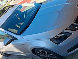Silber Gebraucht 2019 Skoda Octavia Soleil Kombi | 14.100 € (Fairer Preis)