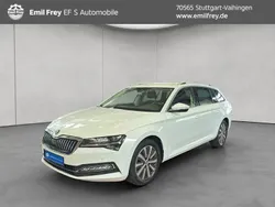 Weiß Gebraucht 2022 Skoda Superb Style Kombi | 25.890 € (Fairer Preis)