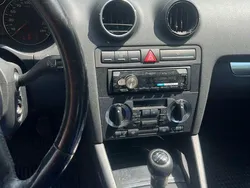 Grau Gebraucht 2005 Audi A3 Ambiente Limousine | 1.000 € (Superpreis)