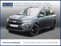 Grün Neu 2025 Dacia Jogger Extreme Van / Kleinbus | 29.339 € (Etwas zu teuer)