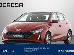 Rot Neu 2025 Hyundai i20 Trend Limousine | 20.980 € (Guter Preis)
