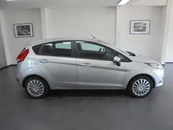 Silber Gebraucht 2012 Ford Fiesta Trend Kleinwagen | 3.990 € (Fairer Preis)