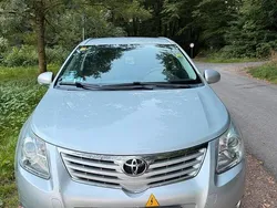 Silber Gebraucht 2009 Toyota Avensis Sol Kombi | 2.500 € (Etwas zu teuer)