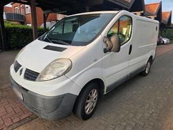 Weiß Gebraucht 2011 Renault Traffic Van / Kleinbus | 4.650 €