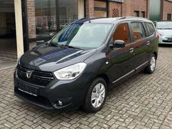Grau "comete" Gebraucht 2019 Dacia Lodgy Comfort Van / Kleinbus | 11.990 € (Fairer Preis)