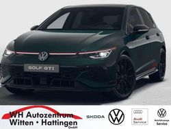 Grün Neu 2025 VW Golf VIII Edition Limousine | 64.190 €