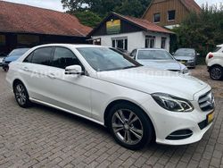 Grau Gebraucht 2014 Mercedes E220 Avantgarde Limousine | 17.499 € (Fairer Preis)
