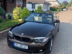 Braun Gebraucht 2011 BMW 118 Cabriolet Cabrio | 10.450 € (Fairer Preis)