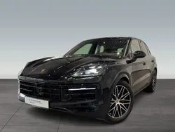 Schwarz Gebraucht 2024 Porsche Cayenne SUV | 109.900 € (Fairer Preis)