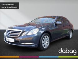 Tenorit grey metallic paint Gebraucht 2011 Mercedes E300 Limousine | 13.950 € (Fairer Preis)