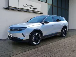Silber Gebraucht 2025 Opel Grandland Electric SUV | 55.500 €