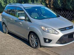 Silber Gebraucht 2013 Ford Grand C-Max Van / Kleinbus | 7.100 € (Fairer Preis)