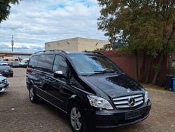 Schwarz Gebraucht 2011 Mercedes Viano Edition Van / Kleinbus | 13.499 € (Superpreis)