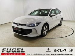 Pure white Gebraucht 2024 VW Passat Kombi | 28.469 € (Guter Preis)