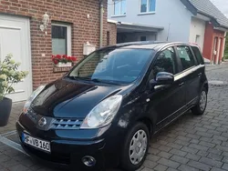 Schwarz Gebraucht 2007 Nissan Note Acenta Van / Kleinbus | 2.200 € (Etwas zu teuer)