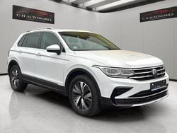 Weiß Gebraucht 2022 VW Tiguan Elegance SUV | 20.995 € (Guter Preis)