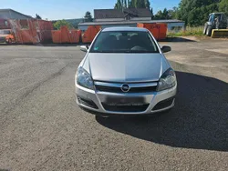 Silber Gebraucht 2004 Opel Astra Kleinwagen | 1.250 € (Fairer Preis)