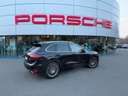 Schwarz Gebraucht 2010 Porsche Cayenne Turbo SUV | 22.222 € (Teuer)