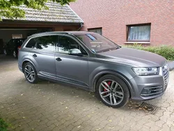 Schwarz Gebraucht 2016 Audi SQ7 SUV | 48.200 € (Fairer Preis)