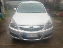 Silber Gebraucht 2007 Opel Vectra Limousine | 600 € (Superpreis)