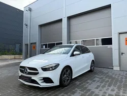 Weiß Gebraucht 2019 Mercedes B200 AMG line Van / Kleinbus | 20.490 € (Fairer Preis)