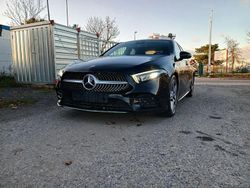 Schwarz Gebraucht 2019 Mercedes A180 AMG Limousine | 19.999 €
