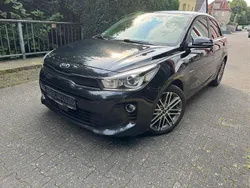 Schwarz Gebraucht 2017 Kia Rio Spirit Limousine | 5.799 € (Superpreis)