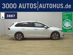 Weiss Gebraucht 2024 VW Golf VIII Move Kombi | 17.980 € (Superpreis)