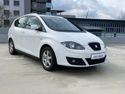 Weiß Gebraucht 2010 Seat Altea XL Stylance Van / Kleinbus | 6.300 € (Fairer Preis)