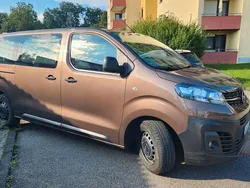 Braun Gebraucht 2020 Opel Vivaro Van | 21.000 € (Teuer)
