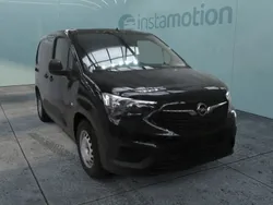 Schwarz Gebraucht 2023 Opel Combo-e Life Edition Van / Kleinbus | 25.445 € (Fairer Preis)