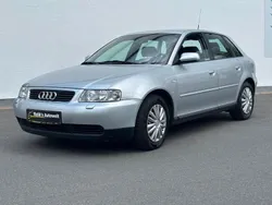 Silber Gebraucht 2002 Audi A3 Limousine | 2.780 € (Etwas zu teuer)