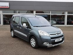 Grau Gebraucht 2011 Citroën Berlingo SELECTION Van / Kleinbus | 3.990 € (Superpreis)