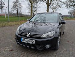 Schwarz Gebraucht 2011 VW Golf VI Style Kleinwagen | 7.999 € (Etwas zu teuer)