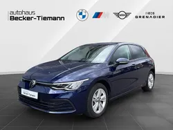 Andere Gebraucht 2022 VW Golf VIII Life Limousine | 23.887 € (Fairer Preis)