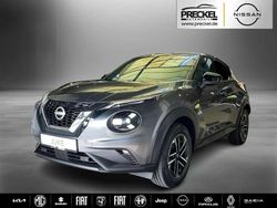 Grau (dark metallic grey) Neu 2025 Nissan Juke N-Connecta SUV | 23.900 € (Fairer Preis)