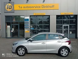 Silber Gebraucht 2022 Hyundai i20 Select Kleinwagen | 12.980 € (Guter Preis)