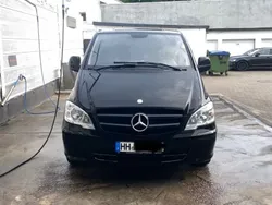 Schwarz Gebraucht 2011 Mercedes Vito Van / Kleinbus | 5.990 €